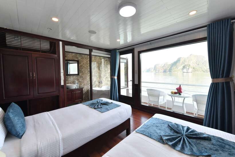 From Hanoi: 2-Day Halong Sapphire Cruise with Balcony Cabin - Who should choose this cruise?
