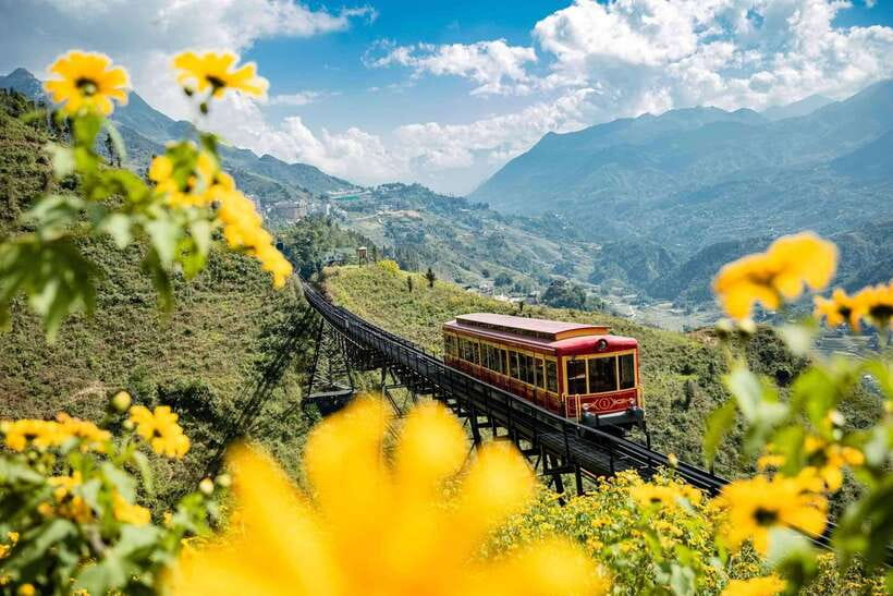 From Hanoi: 2-Day Luxury Sapa Trekking Tour with Homestay - Why this Sapa trip works well in two days