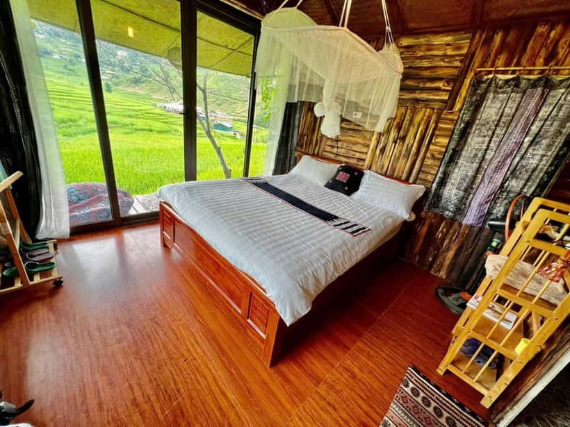 From Hanoi: 2-Day Luxury Sapa Trekking Tour with Homestay - What the guides add to the walk