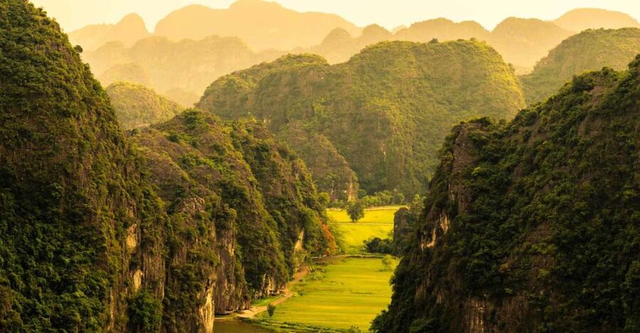 From Hanoi: 2-Day Ninh Binh Tour with Accommodation & Meals - Mua Cave and the climb up Ngoa Long Mountain