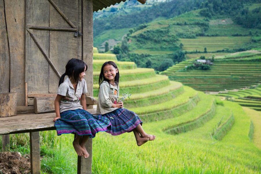 From Hanoi: 2-Day Sapa Cultural Exchange Tour with Homestay - Leaving Hanoi for the mountains