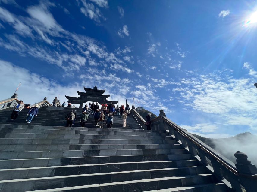 From Hanoi: 2-Day Sapa, Fansipan, and Muong Hoa Valley Tour - Pagodas, summit steps, and time at 2,800 meters