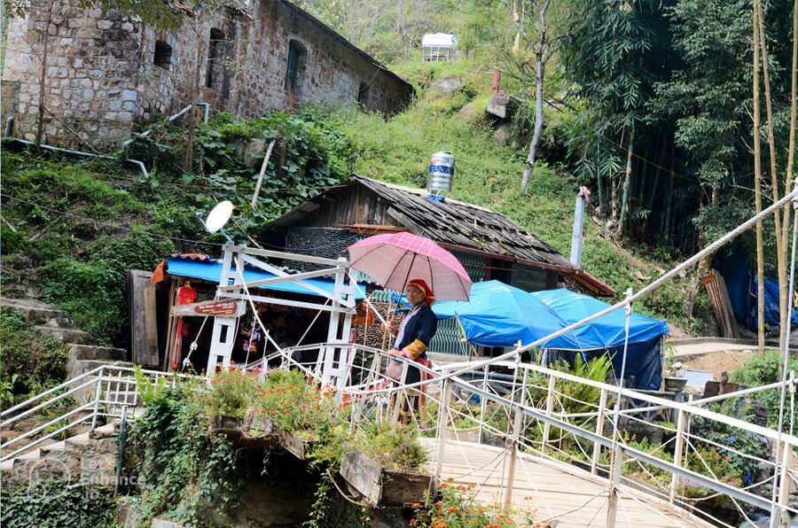 From Hanoi: 2-Day Sapa-Fansipan Peak & Trek & Ha Giang Bus - Packing for Sapa’s quick weather changes