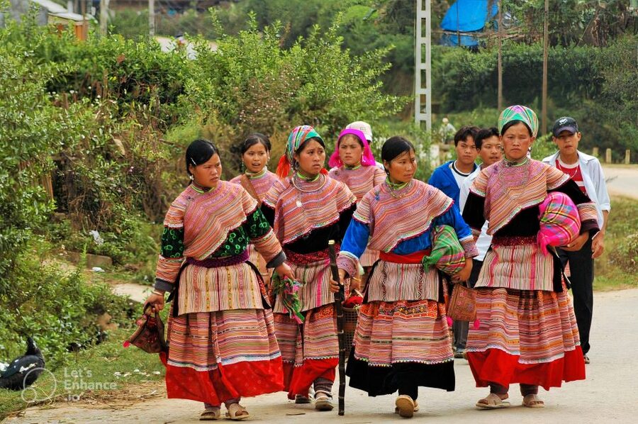 From Hanoi: 2-Day Sapa-Fansipan Peak & Trek & Ha Giang Bus - Your overnight stay and included meals