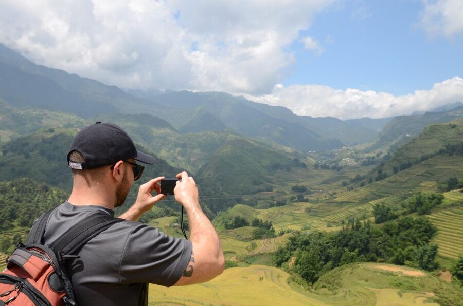 From Hanoi: 2-Day Sapa Limo Bus Tour & Fansipan Peak Visit - Walking through Lao Chai and Ta Van
