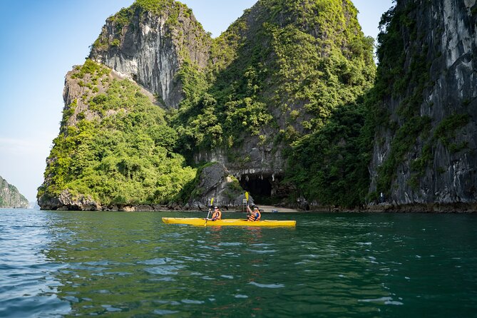 From Hanoi: 2D1N Ha Long Bay Deluxe Cruise with Bus Limousine - Sunrise Tai Chi and the morning cave visit