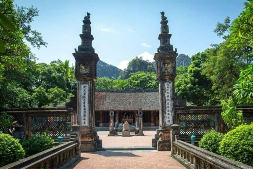 From Hanoi : 4-day Ninh Binh-Halong Bay Cruise with Balcony - What is included, and where the value lies