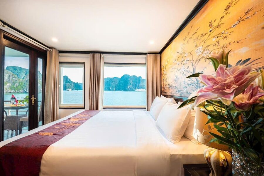 From Hanoi : 4-day Ninh Binh-Halong Bay Cruise with Balcony - The parts that may test your patience