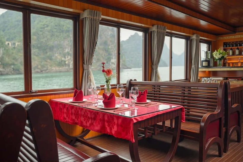 From Hanoi/Cat Ba: Lan Ha Bay Full-Day Boat Trip - Spring rolls and sunset over the bay