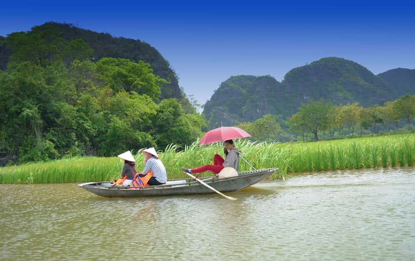 From Hanoi: Full-Day Ninh Binh Highlights Small Group Tour - Why this Ninh Binh day trip works