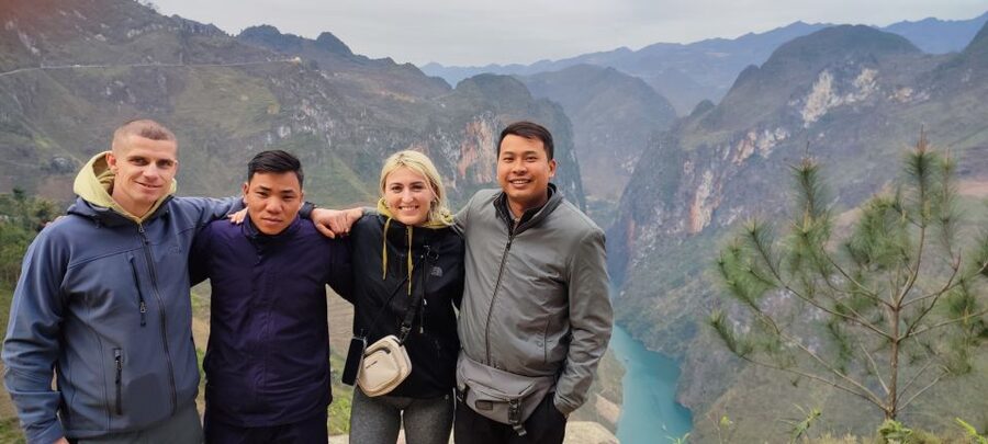 From Hanoi: Ha Giang Loop 3-Day Self-Driving Motorbike Tour - Day 1: Bac Sum Pass to Dong Van