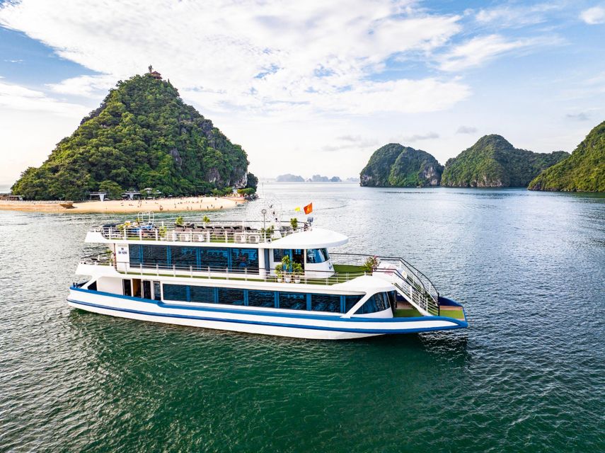 From Hanoi: Ha Long Bay 5-star Day Cruise with Buffet Lunch - Walking through Surprise Cave