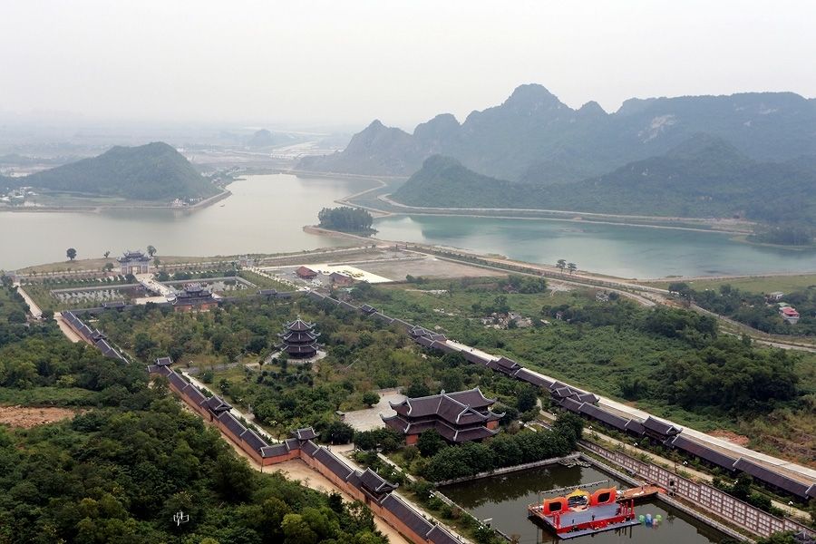 From Hanoi: Hoa Lu/Bai Dinh-Tam Coc/Trang An-Mua Cave Tours - Cycling through the countryside