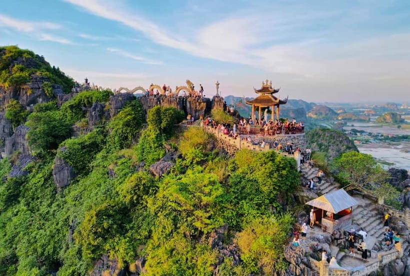 From Hanoi: Ninh Binh Boat Ride, Mua Cave Hike, Temple Visit - The extra charges are small but worth planning for