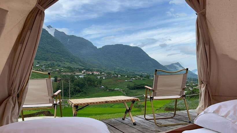 From Hanoi: Premium 2-Day Sapa Adventure with DCAR Limousine - Hotel route: Cat Cat Village and a choice on day two