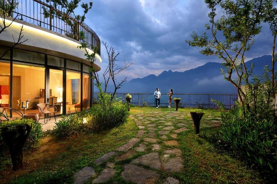 From Hanoi: Sapa Hill Tribes 2-Day Tour by Overnight Train - Food, accommodation, and the homestay choice