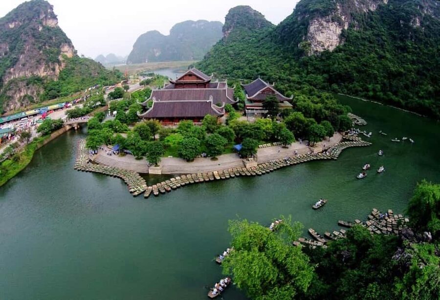 From Hanoi: Trang An eco-tourism - Hoa Lu ancient & Mua Cave - What to pack for the $42 day