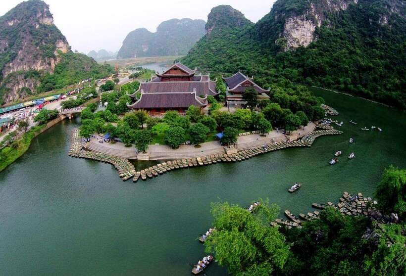 From Hanoi: Trang An eco-tourism - Hoa Lu ancient & Mua Cave - Why this Ninh Binh day trip works