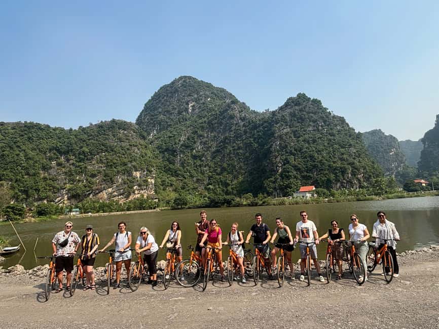 From Hanoi: Trang An eco-tourism - Hoa Lu ancient & Mua Cave - Lunch at the restaurant