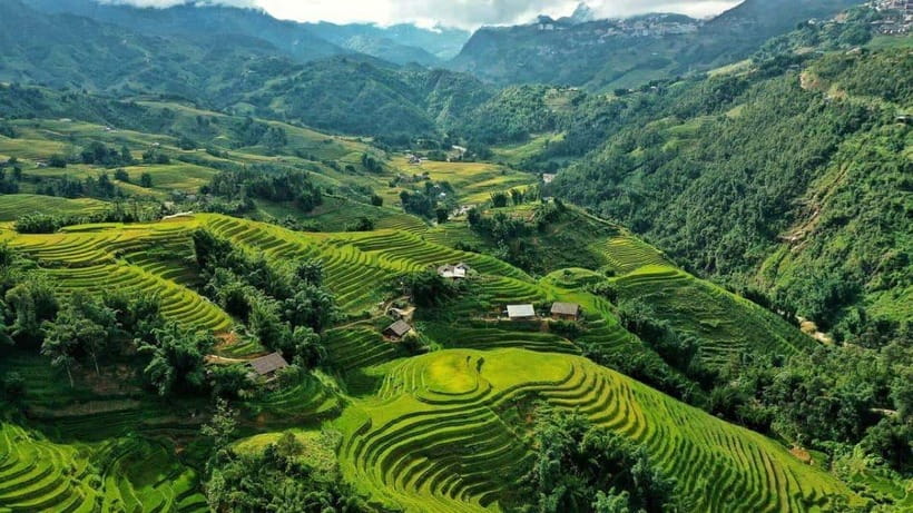 From Hanoi: Trek and Stay: 3-Day Sapa Highlands Adventure - Why this three-day Sapa route works