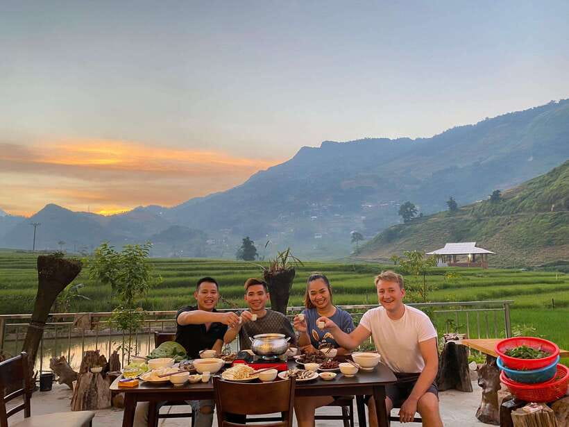 From Hanoi: Trek and Stay: 3-Day Sapa Highlands Adventure - Day 2: Y Linh Ho, Lao Chai, and Ta Van