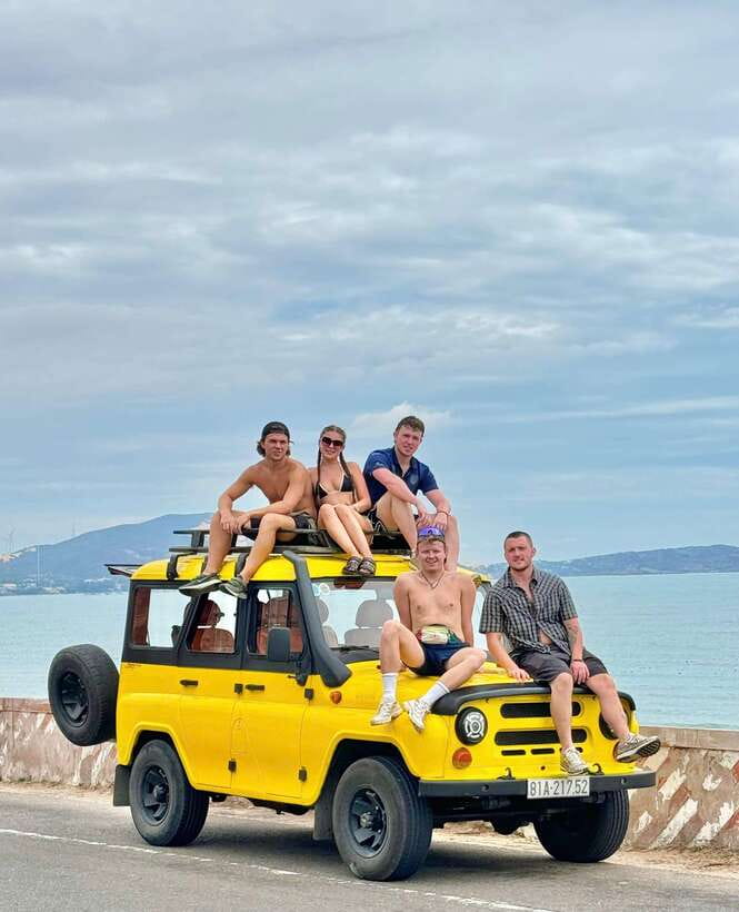 From HCM: Mui Ne Day Trip with Fairy Stream and Sand Dunes - Walking through Fairy Stream