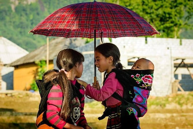 From Sapa: 2 Days 1 Night Trek Over Night At Homestay - Why the guide can make or break the day