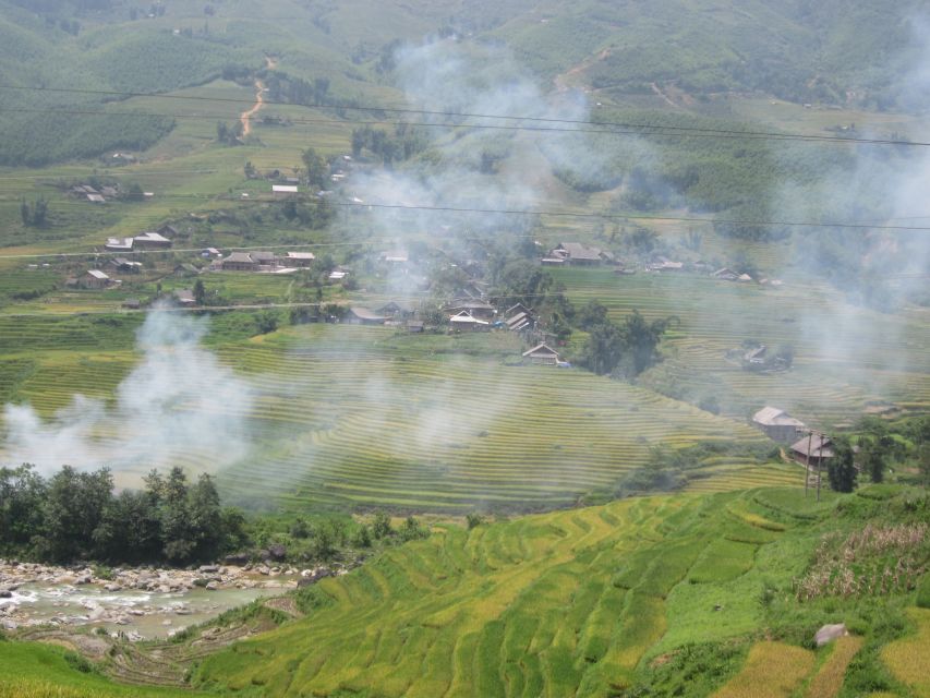 From Sapa: Waterfalls, Trekking and Tribal Villages Tour - Silver Waterfall: an energetic first stop