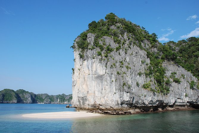 Full day boat trip with Cat Ba Captain Jack to Lan Ha Bay and Ha Long Bay - Three Peaches beaches and the afternoon swim