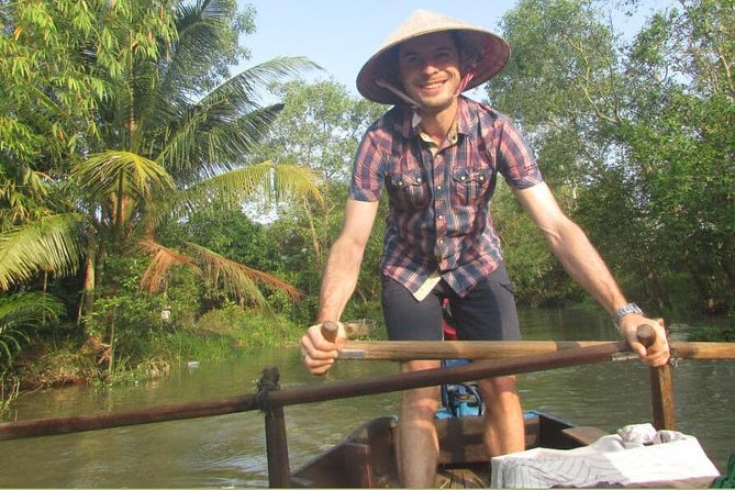 Full-day Cai Rang floating market - explore countryside, make bakery - from HCM - Quiet canals and the route to Binh Thuy
