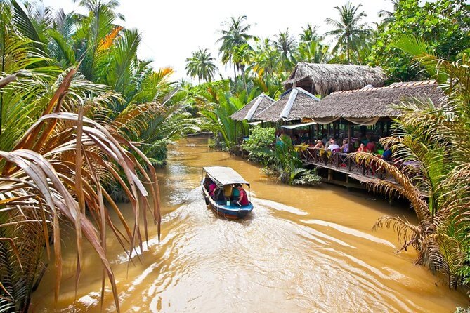 Full-Day in Mekong Delta Floating Market and Local Private Tour - The 200-kilometer road to Can Tho