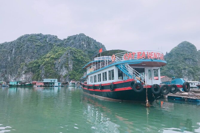 Full day trip to Lan Ha-Ha Long Bay from Cat Ba, avoid the crowds - Kayaking through arches and caves
