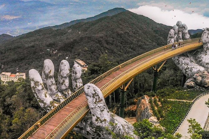 Golden Bridge & Ba Na Hills 1 Day including buffets lunch & 2 ways Cable Car - Golden Bridge and Le Jardin D’Amour