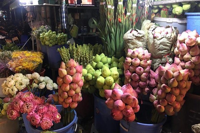 Good Morning Saigon Tour by Motorbike and Scooter - Ho Thi Ky Flower Market in ten minutes