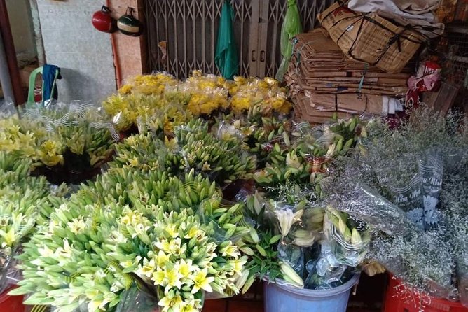 Good Morning Saigon Tour by Motorbike and Scooter - Coffee and banh mi in Ho Chi Minh City
