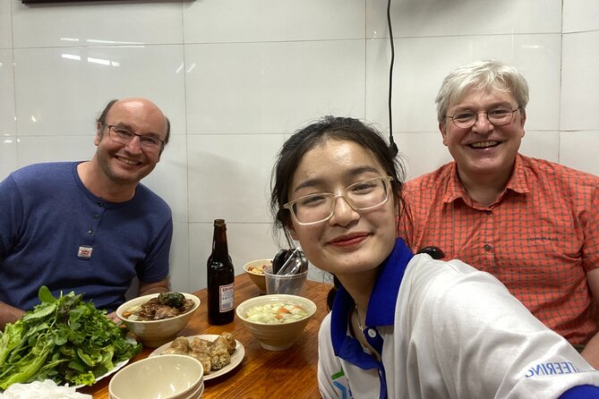 (Group/Individual) HANOI STREET FOOD TOUR - The Old Quarter turns the walk into the main event