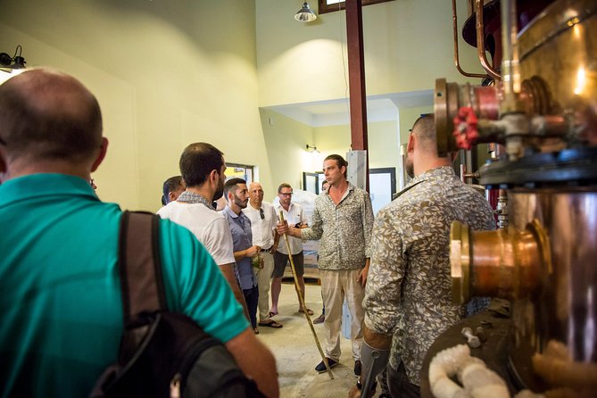 Guided tour of Sampan distillery // Agricultural Rum Medalist - From sugar cane harvest to agricultural rum