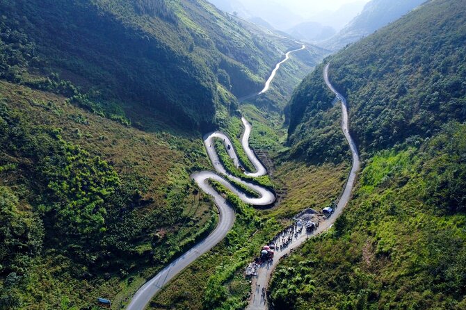 Ha Giang Loop 2D/1N Private Room + Free Dorm Hotel 1N before tour - The Vuong family mansion before sunset