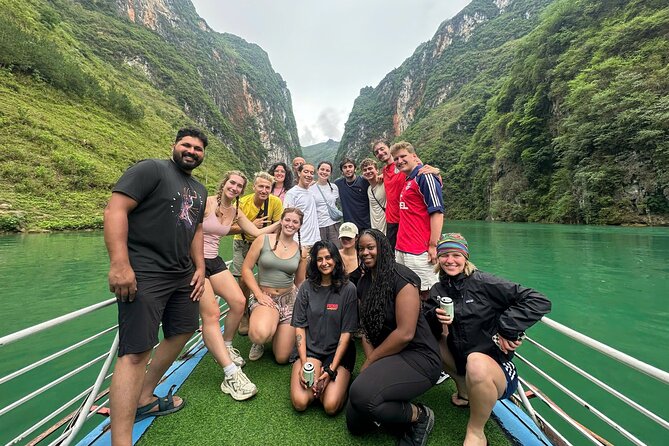 Ha Giang Loop 3 days Small group- From Ha Noi - Day three: Du Gia Waterfall and the return road