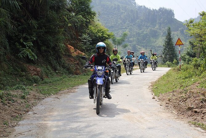 Ha Giang Loop 4 Days 3 Nights Motorbike Tour with easy Rider - Day 1: Bac Sum Pass, Quan Ba, and Lung Khuy Cave