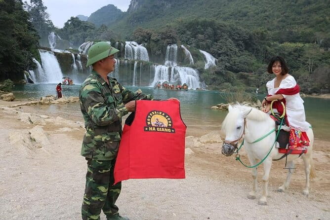 Ha Giang Loop - 6 Days Ride in Ban Gioc Waterfall and Ba Be Lake - Key points at a glance
