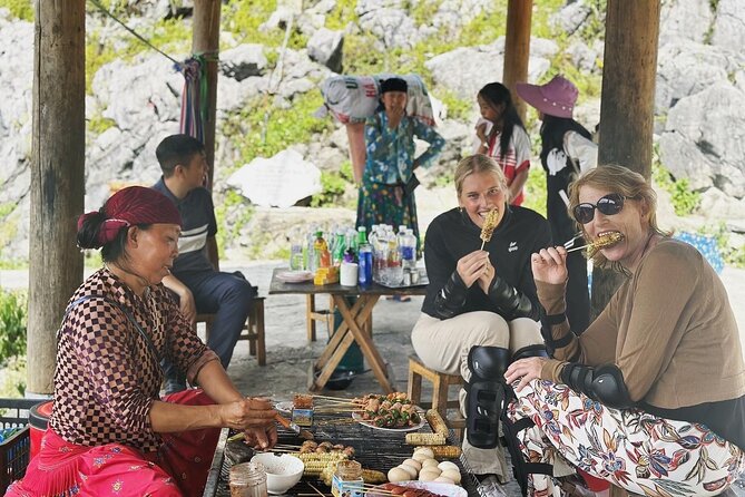 Ha Giang Tour 3-Day-2-Night, English Speaking Guide, Small Group - The Hmong King Palace and Dong Van at night