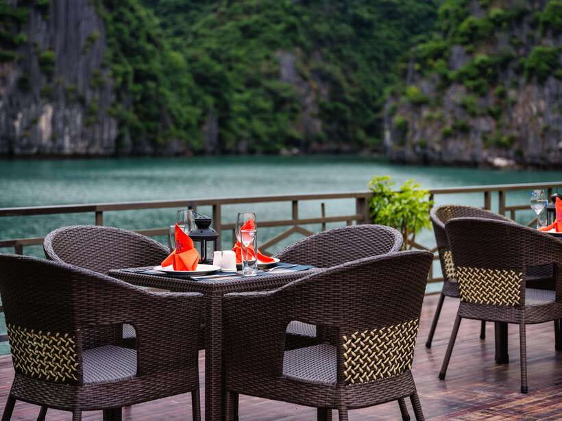 Ha Long Bay: 2-Day Tour with La Pandora Boutique Cruise - The Good and the Less Good