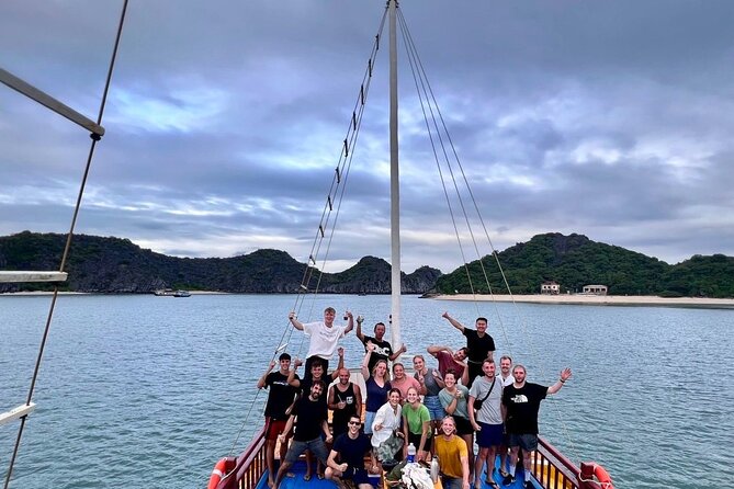 Ha Long Bay Cruise Day Tour-Cave, Kayaking,Ti top island & Lunch - Ti Top Island: a short climb with a big view