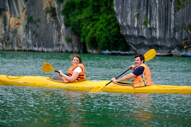 Ha Long Bay Cruise Day Tour-Cave, Kayaking,Ti top island & Lunch - Tuan Chau Island and the first hours on the boat
