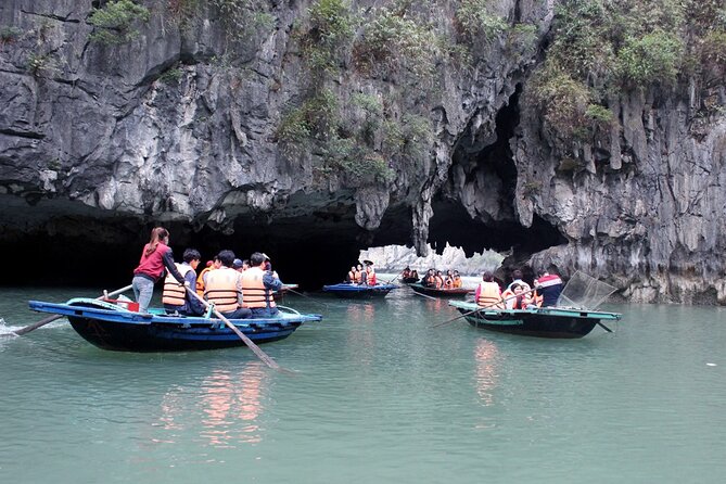 Ha Long Bay Day Cruise From Ha Noi - Surprising Cave and the Bo Hon Archipelago