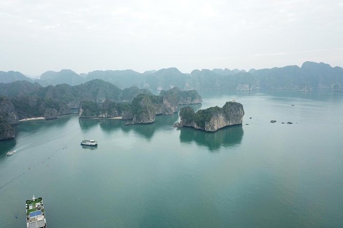 Ha Long Bay Six Hours Trip Kayaking & Swimming on Beach - What the $40 price really includes