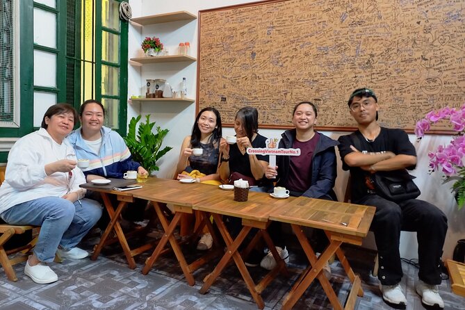 Ha Noi Egg Coffee Class - Teachers who make the lesson personal
