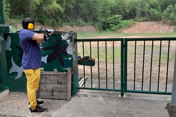 Half-Day Cu Chi Tunnels Guided Exclusive Experience with Pick Up - Crawling through the tunnels, or staying above ground