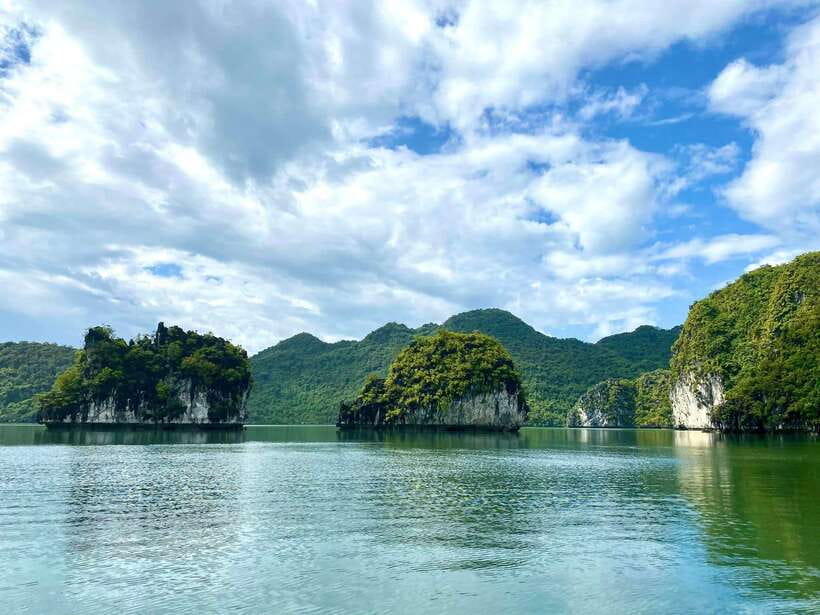 Half day Lan Ha Bay excursion ( 4 hours ): Kayaking, Snorkel - Guides who shape the day